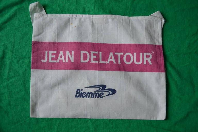 Jean Delatour 2002